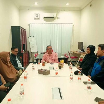 Menerima Konsultasi dari Buruh Sukabumi
